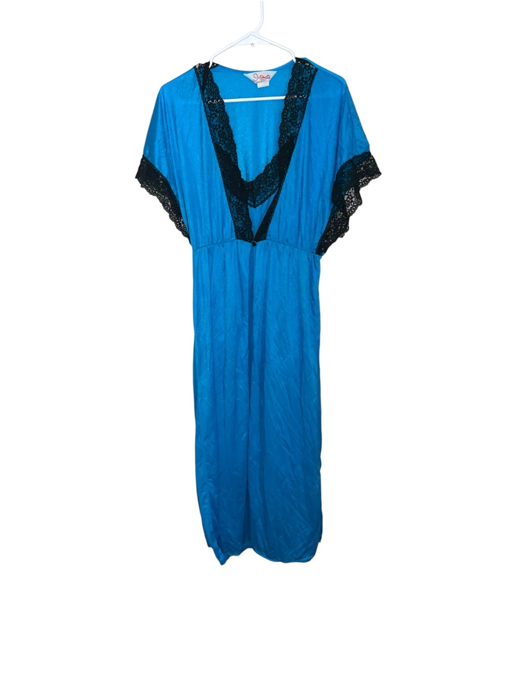 Vintage nightgown with robe